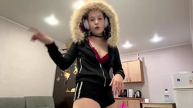 CuteLilit online show from May 29, 6:25 pm