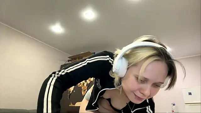 CuteLilit online show from June 13, 7:12 pm