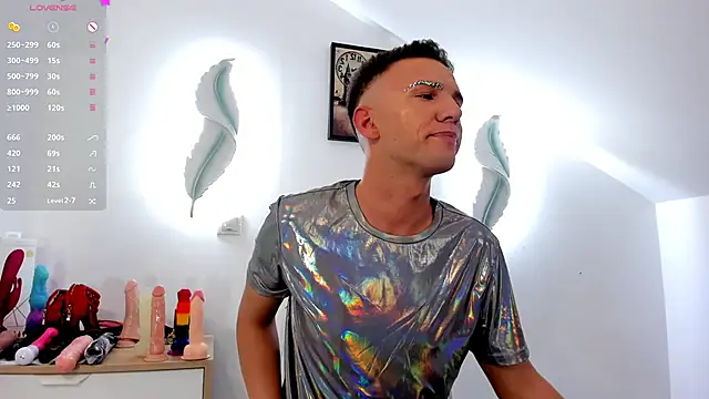 temptationtwink online show from May 16, 6:40 pm