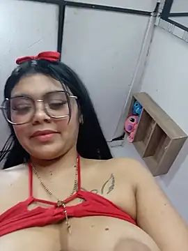 luxuryluna online show from June 25, 5:12 am