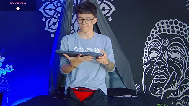 Tristan Kane online show from June 15, 11:54 am