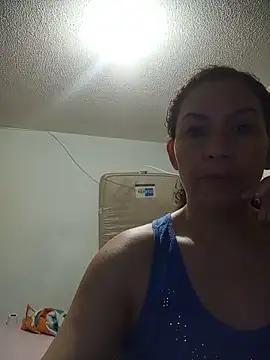 paulett15 online show from June 16, 1:55 pm