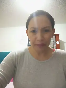 paulett15 online show from June 12, 2:37 pm
