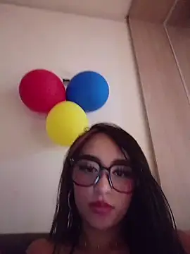 Emmarios qm online show from June 27, 9:37 am