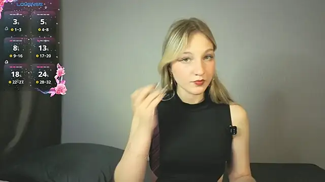 LunaLiva online show from June 20, 3:28 pm