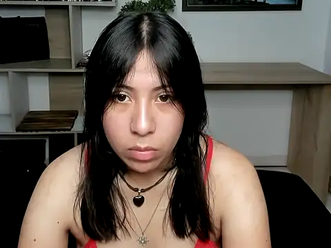Snapshot of SalomeFernandez chatting on May 19, 2:35 pm SalomeFernandez online show from May 19, 2:35 pm