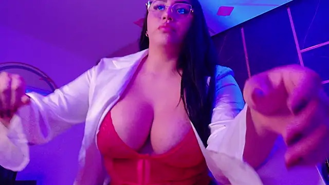 emily-Hornyy online show from May 26, 11:41 am