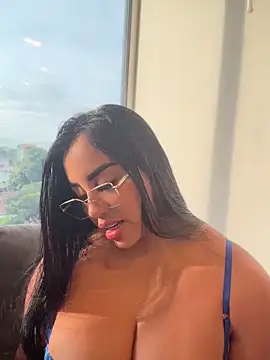 emily-Hornyy online show from June 22, 12:02 pm