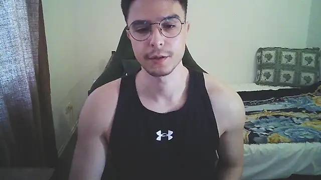 Snapshot of Jamcko24 chatting on May 14, 5:43 pm Jamcko24 online show from May 14, 5:43 pm