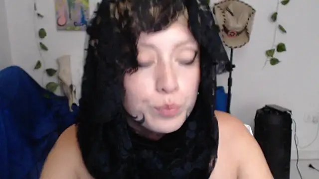 seley222 online show from May 21, 5:43 pm