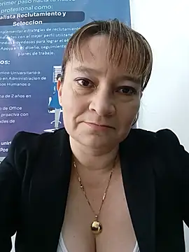 Snapshot of KAREN--03 chatting on June 6, 2:33 pm KAREN--03 online show from June 6, 2:33 pm
