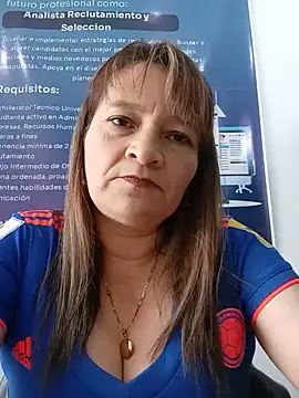 Snapshot of KAREN--03 chatting on June 17, 3:55 pm KAREN--03 online show from June 17, 3:55 pm