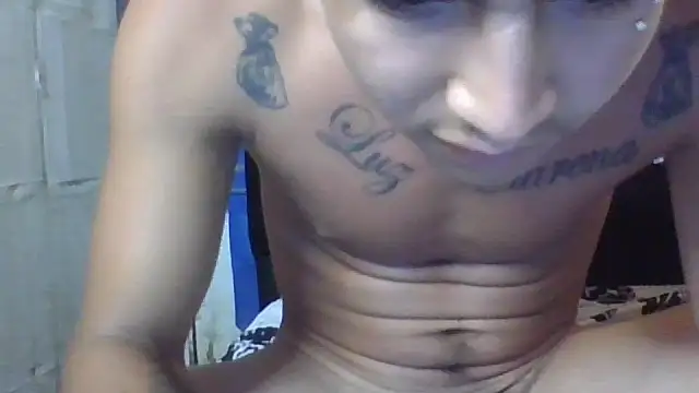 Snapshot of perloon chatting on June 30, 9:15 pm perloon online show from June 30, 9:15 pm