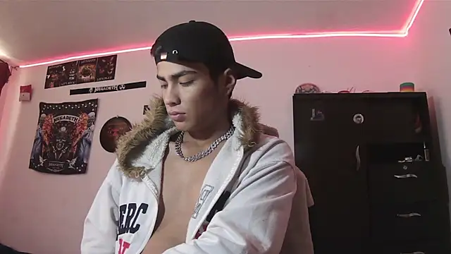Fenix hardcock online show from May 28, 4:02 pm