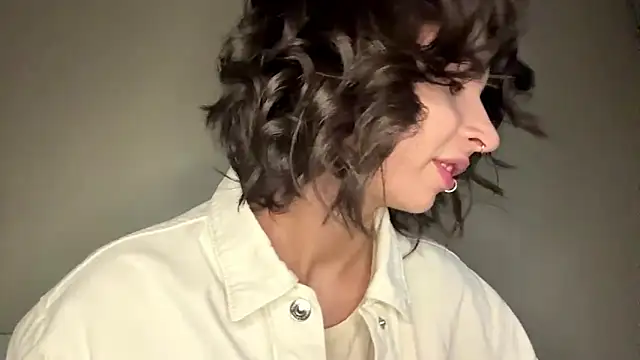 Snapshot of JessiaRuezga chatting on May 20, 1:41 pm JessiaRuezga online show from May 20, 1:41 pm
