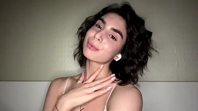 Snapshot of JessiaRuezga chatting on May 30, 12:22 pm JessiaRuezga online show from May 30, 12:22 pm