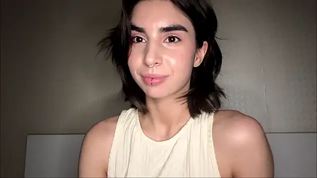 Snapshot of JessiaRuezga chatting on June 2, 12:27 pm JessiaRuezga online show from June 2, 12:27 pm