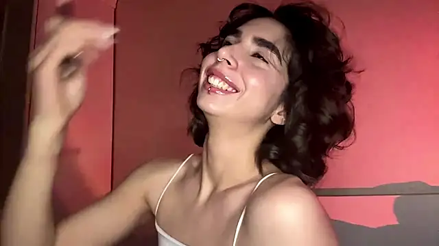 Snapshot of JessiaRuezga chatting on May 23, 1:43 pm JessiaRuezga online show from May 23, 1:43 pm