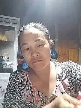 Caily-ly online show from May 30, 4:08 am