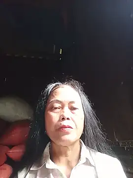 Snapshot of _Nami-squirt chatting on May 24, 11:37 pm Nami-squirt online show from May 24, 11:37 pm