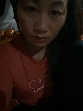 Linda-babyy online show from May 21, 2:14 pm