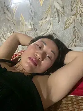 Linda-babyy online show from May 17, 5:24 pm