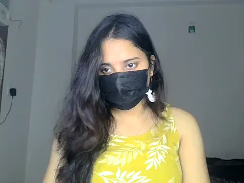 Snapshot of priyanks_sharma37 chatting on June 21, 5:57 am priyanks sharma37 online show from June 21, 5:57 am