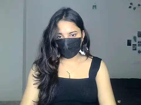 Snapshot of priyanks_sharma37 chatting on June 18, 5:28 am priyanks sharma37 online show from June 18, 5:28 am