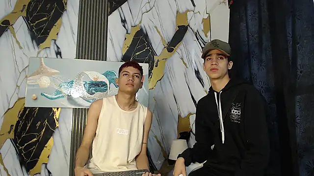 KING LOVERS1 online show from June 19, 2:01 pm