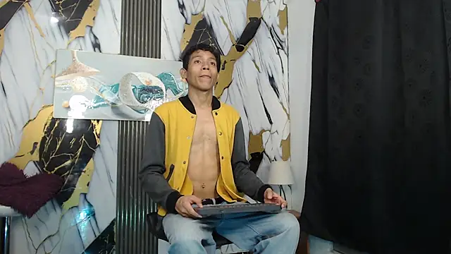 RONALDA HOT26 online show from May 29, 7:58 am