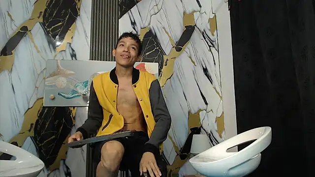 RONALDA HOT26 online show from May 22, 7:39 am