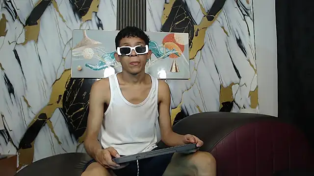 RONALDA HOT26 online show from May 30, 7:47 am