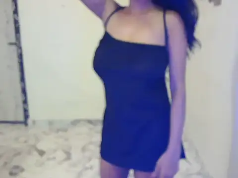 Snapshot of priya-roy61 chatting on July 20, 10:39 am priya-roy61 online show from July 20, 10:39 am
