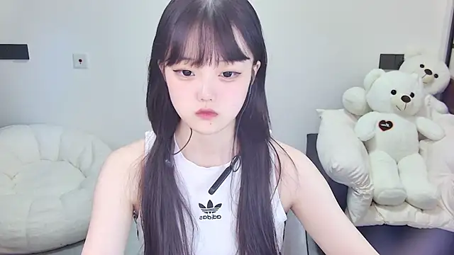 Snapshot of Evil-Bunny007 chatting on June 19, 12:44 pm Evil-Bunny007 online show from June 19, 12:44 pm