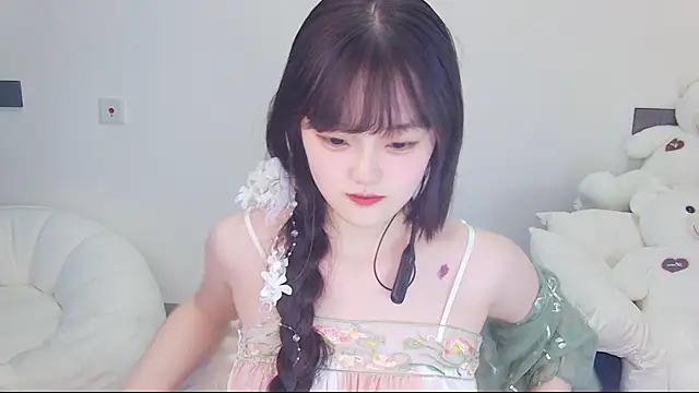 Snapshot of Evil-Bunny007 chatting on May 30, 11:27 am Evil-Bunny007 online show from May 30, 11:27 am