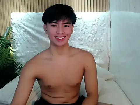 horny jamesxx online show from May 23, 12:26 pm