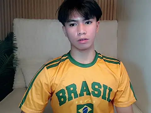 Snapshot of horny_jamesxx chatting on May 25, 1:27 am horny jamesxx online show from May 25, 1:27 am