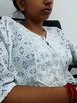Snapshot of sexy_rubina89 chatting on June 25, 4:10 am sexy rubina89 online show from June 25, 4:10 am