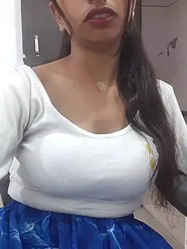 Snapshot of sexy_rubina89 chatting on June 17, 4:45 am sexy rubina89 online show from June 17, 4:45 am