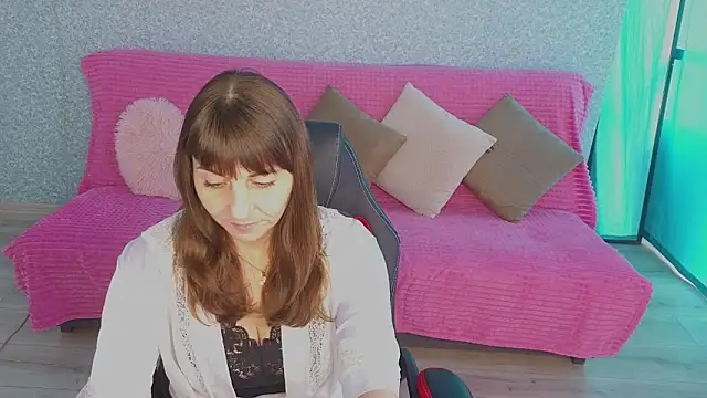 StelaDream online show from May 21, 9:50 am