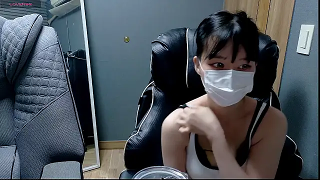 Snapshot of Hyeri_0306 chatting on June 4, 9:14 am Hyeri 0306 online show from June 4, 9:14 am