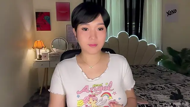 RingMyBelle online show from May 31, 1:11 am