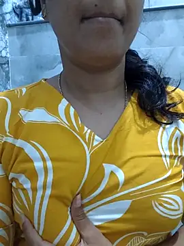 Snapshot of Radhika_rekha_kannada chatting on June 6, 5:29 pm Radhika rekha kannada online show from June 6, 5:29 pm