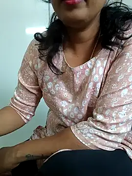 Snapshot of Radhika_rekha_kannada chatting on July 8, 11:33 am Radhika rekha kannada online show from July 8, 11:33 am