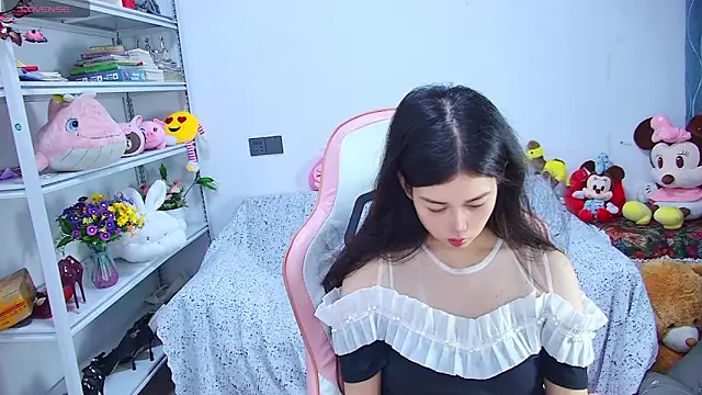 QinQin-888 online show from June 17, 10:58 am