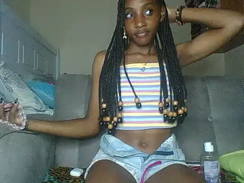 Snapshot of Velvet_peach chatting on June 4, 1:49 pm Velvet peach online show from June 4, 1:49 pm