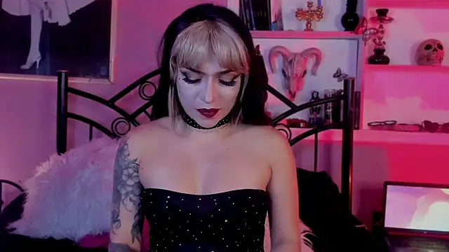 Vex manson online show from June 11, 8:17 pm