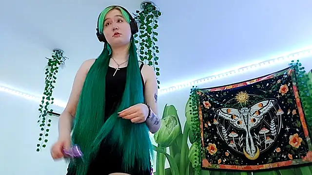 HunXena online show from June 17, 4:39 pm