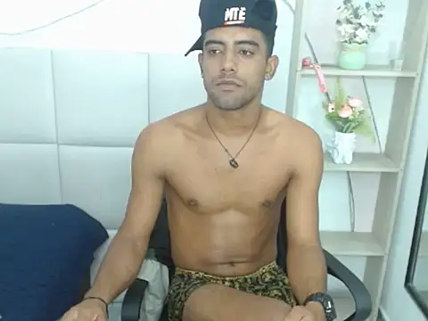 Snapshot of ivytemptation chatting on June 25, 5:12 am ivytemptation online show from June 25, 5:12 am