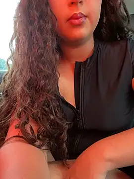 Abby Zaf online show from June 6, 4:45 pm